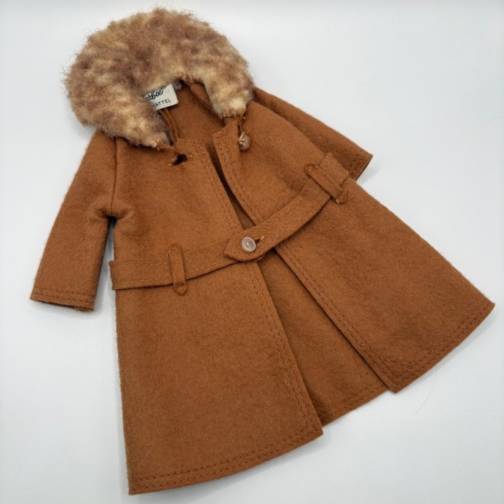Vintage Barbie Mattel IT'S COLD OUTSIDE Brown Trench Coat 819 Felt‎ Fur Belted